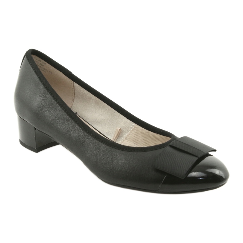 Női szivattyú íjjal Caprice 22307 fekete 2