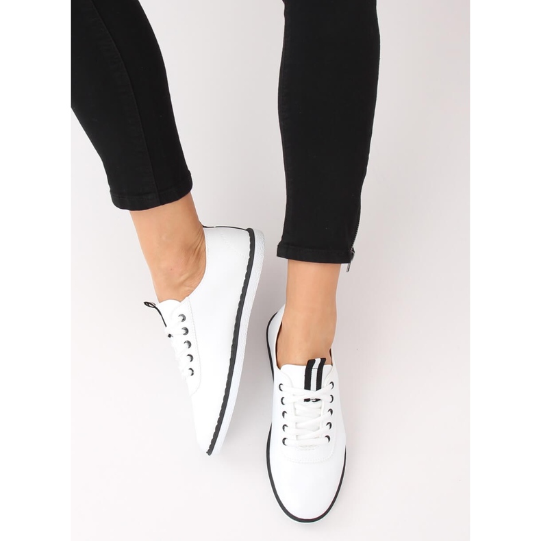 Fekete-fehér női cipők XJ-2918 Fekete 1