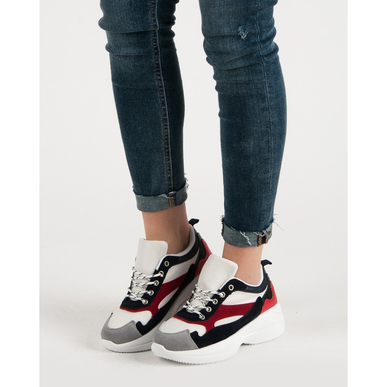 Divatos lábbeli a platformon fehér sokszínű 1