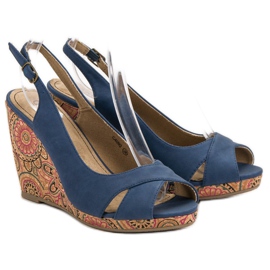 Corina Divatos Ethno szandál kék 1