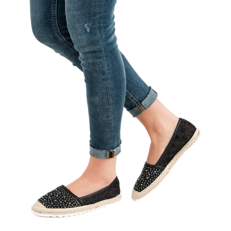 Ideal Shoes Espadrilles kristályokkal fekete 1