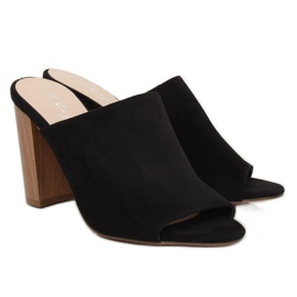 Fekete 88010 Fekete magassarkú 2