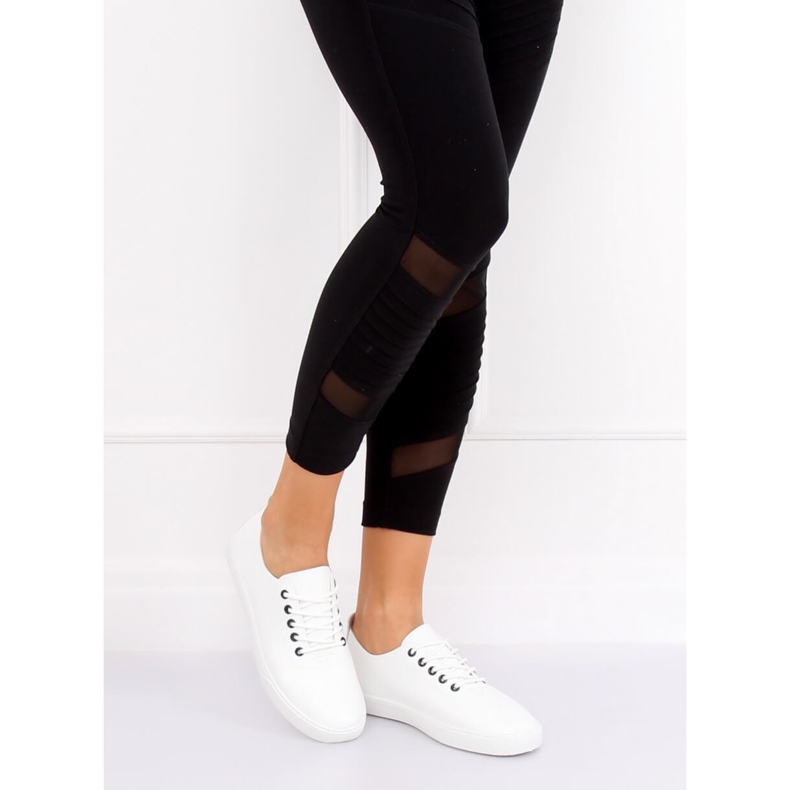 Fehér női cipők WD009 WHITE / NAVY 1