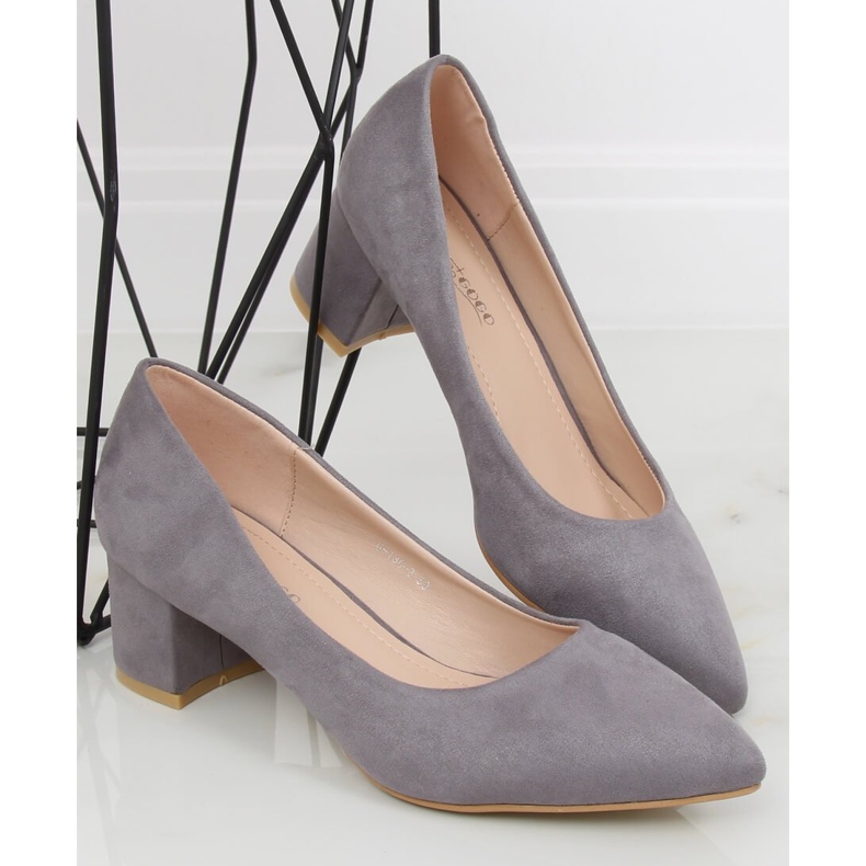 Szürke Szivattyúk alacsony sarkú szürke G-136 Szürke 1