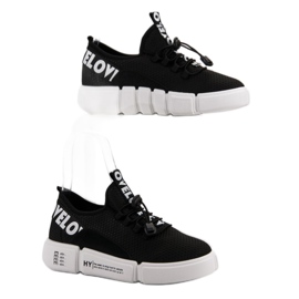 Sportcipő mandzsettával fekete 1