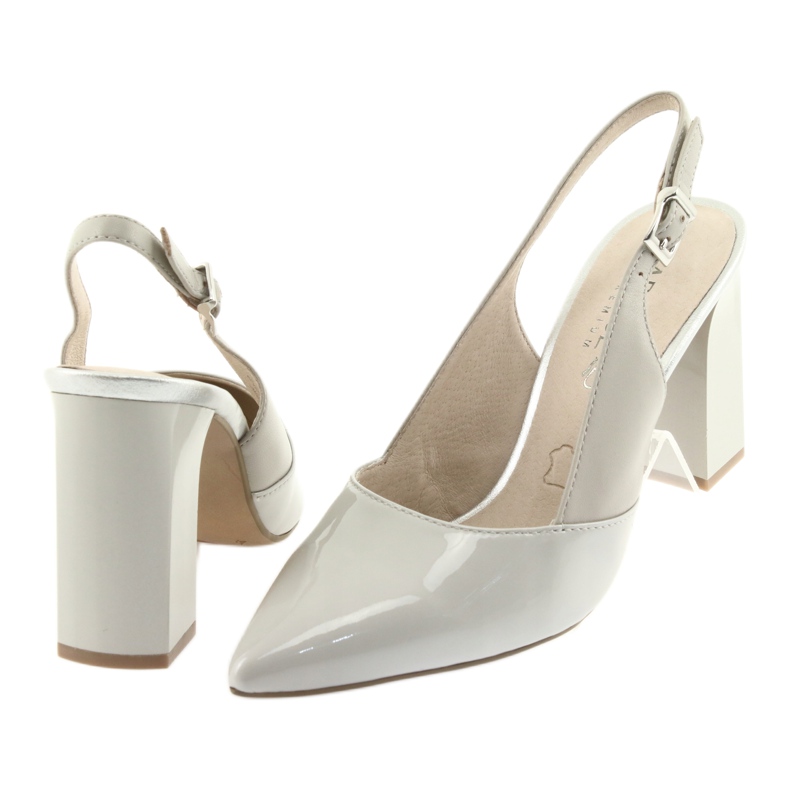 Szürke női szandál a Caprice 29604 poszton 4