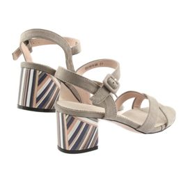 Dekoratív szandál sarok Filippo 818 bézs 3