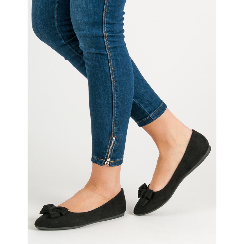 Ch. Creation Velúr balerina Spitzben fekete 2