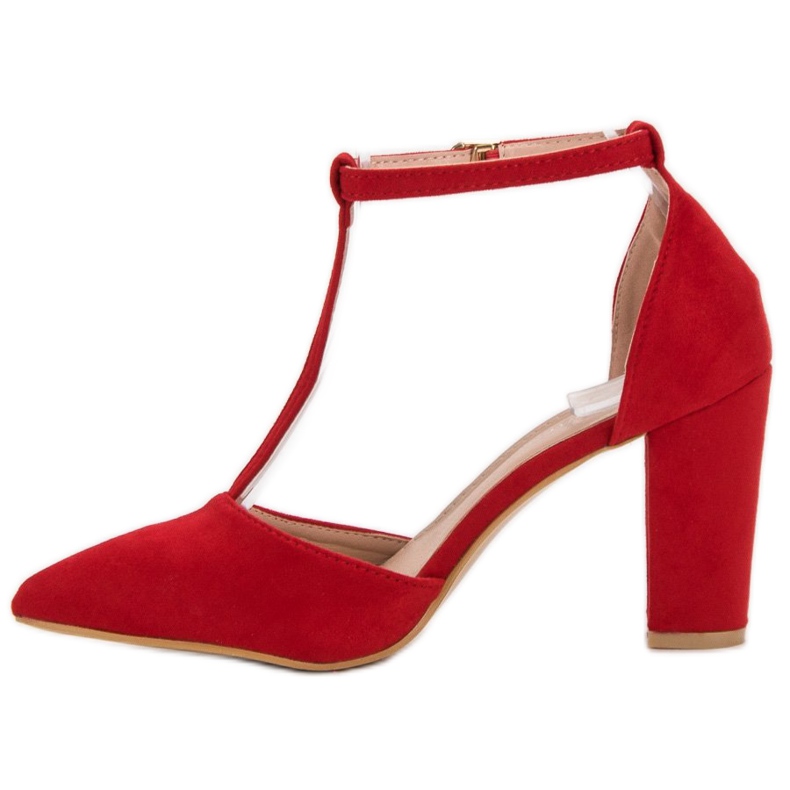 Primavera Piros szivattyúk egy oszlopon 1