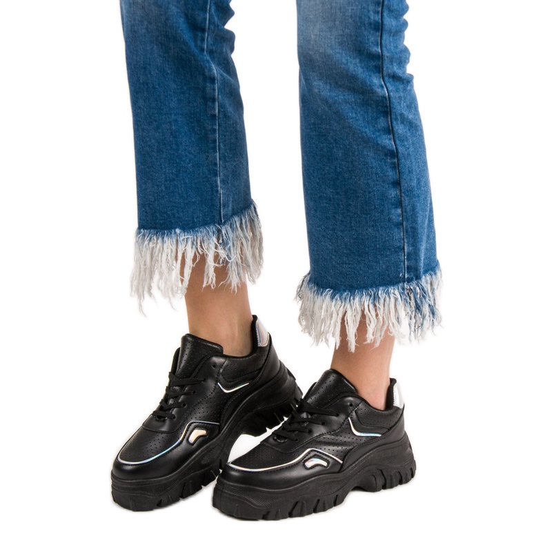 SHELOVET Fekete cipők Holo effektussal 1