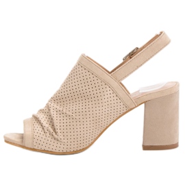 Sixth Sense Áttört szandál egy bárban barna 2