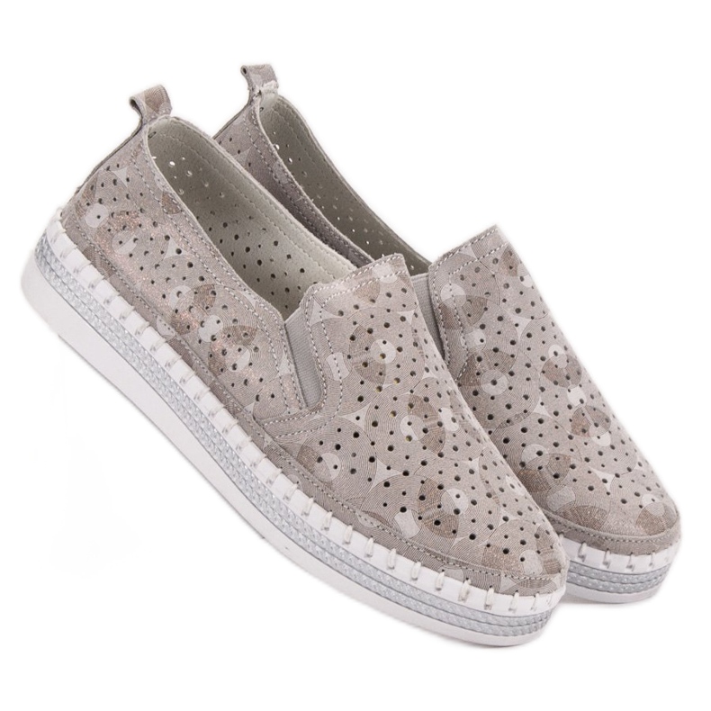 Goodin Bézs színű bőr sliponok 2