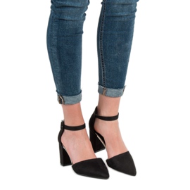 SHELOVET Szivattyúk Spitzben fekete 2