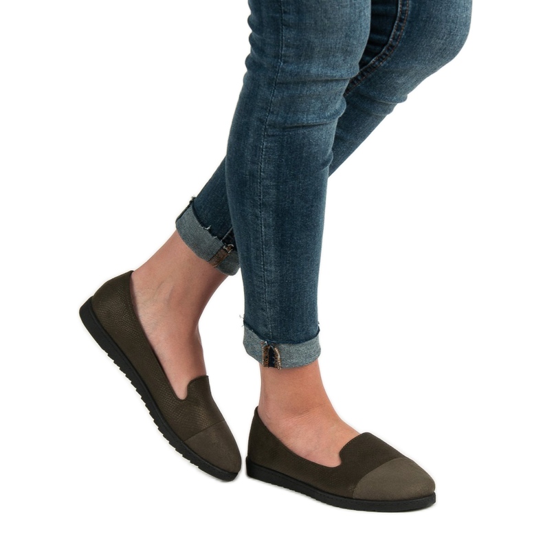 Bestelle Divatos Olive Lords zöld 1