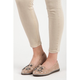 Fama Velúr lordok díszekkel barna 1