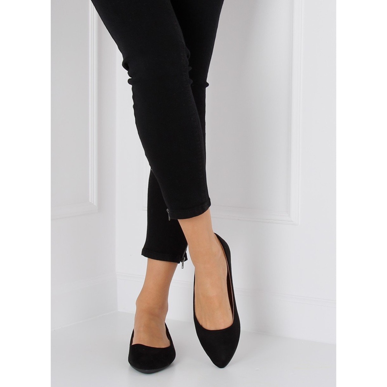 Balerinák mandula fekete lábujjak WD39P Fekete 2