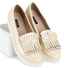 Sárga lakkozott VICES cipő 1 Sárga lakkozott VICES cipő 1