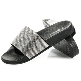 Queen Vivi Papucs kristályokkal fekete 1