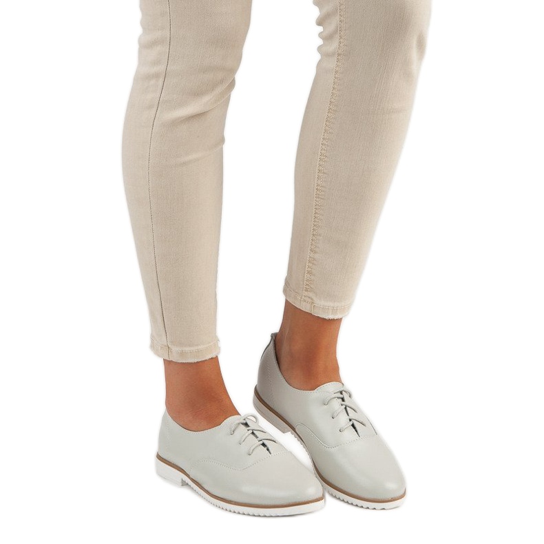 A márka szürke bőrcipői MAZARO 1