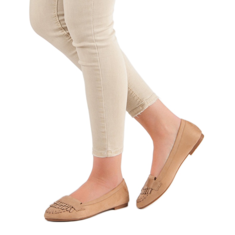 Small Swan Klasszikus sötét bézs cipók 1