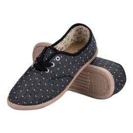 Cipők Pöttyökkel fekete 1