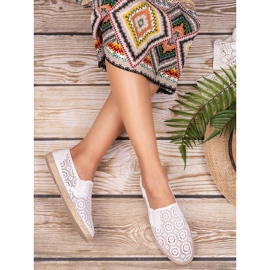 Mckeylor Csipke Fehér Slipons 1 Mckeylor Csipke Fehér Slipons 1