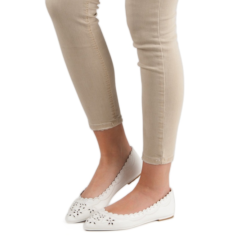 Balerina Spitzben VICES fehér 2