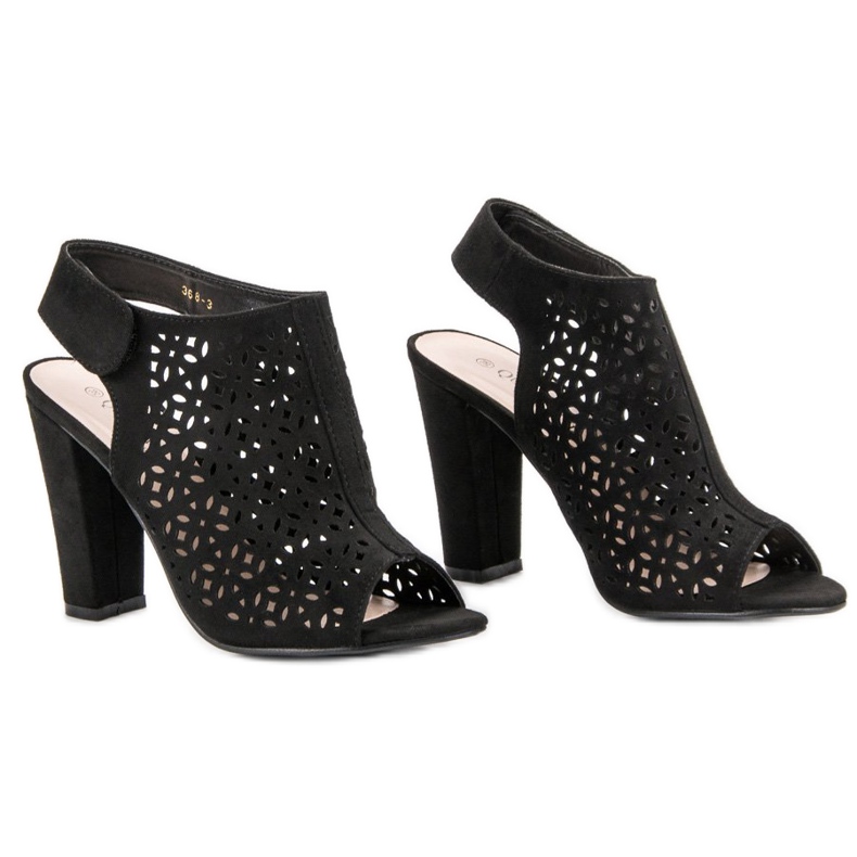 Queen Vivi Áttört szandál felsőrésszel fekete 2