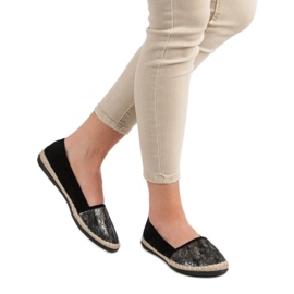 Lucky Shoes Fekete csúszós cipő 2