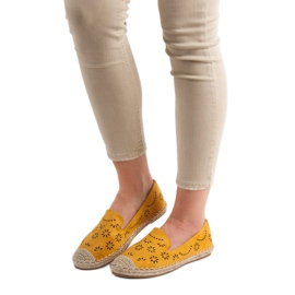 Primavera Áttört urak sárga 2