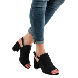 SHELOVET Velúr zárt szandál fekete 1