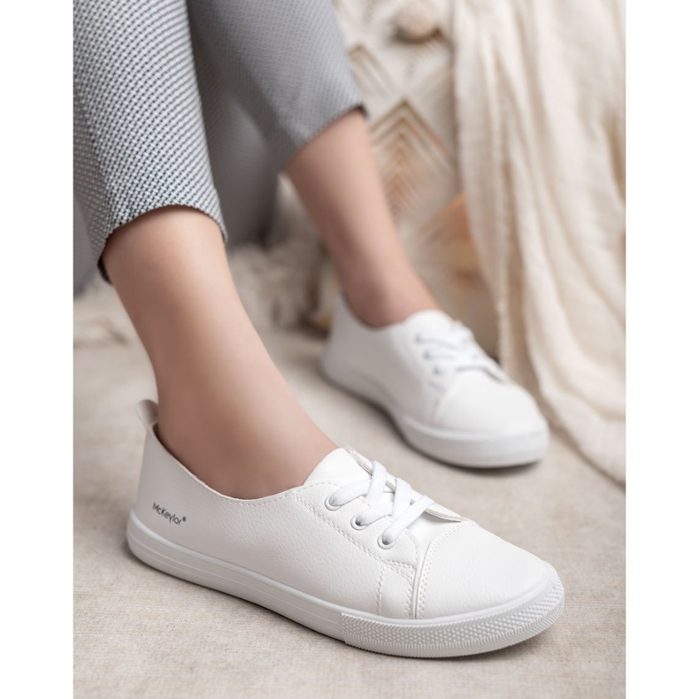 Mckeylor Fehér cipők 2 Mckeylor Fehér cipők 2