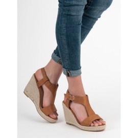 Anesia Paris Divatos ék szandál barna 2