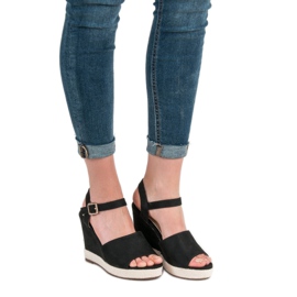 Best Shoes Fekete szandál 2