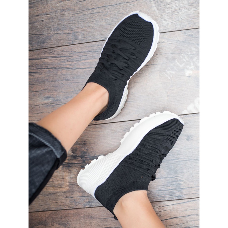 VICES csúszós cipők fekete 1