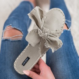 Beépített VICES papucs barna 2