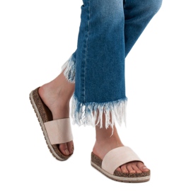 Bestelle Klasszikus velúr papucs bézs 2