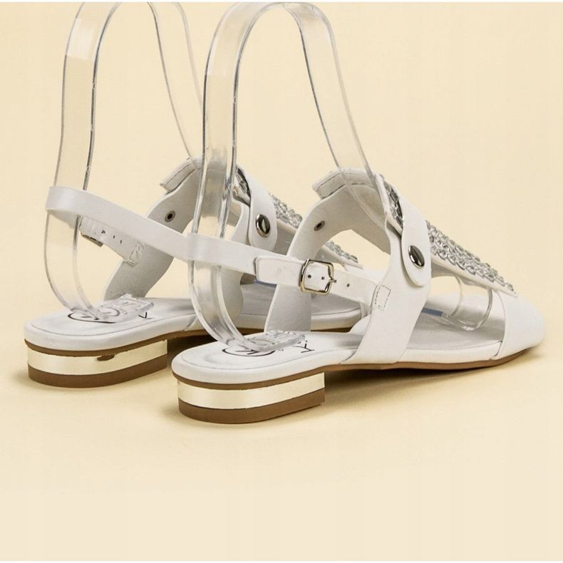 Kylie Női fehér szandál 1