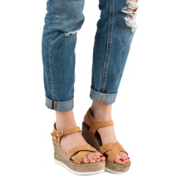 JESSY ROSS Camel Suede szandál barna 1