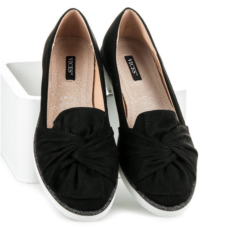Vices Velúr cipő csillogó díszítéssel fekete 1