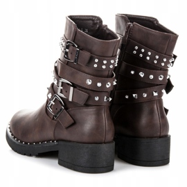 Cink Me Barna Dolgozók Csapokkal 1