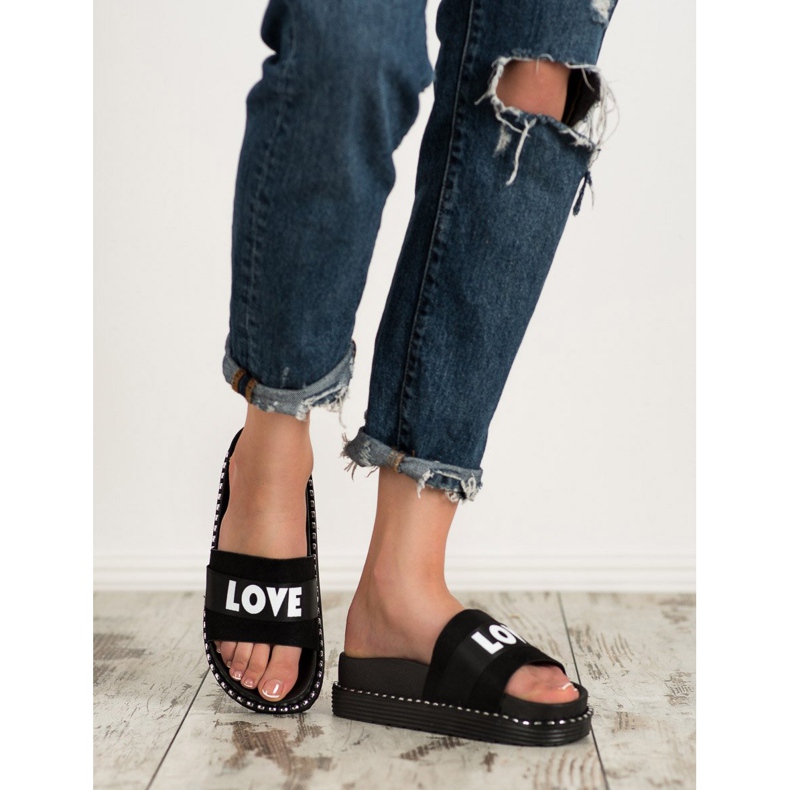 Erynn Szerelem velúr papucs fekete 1