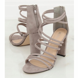 Szürke magas sarkú szandál AT-0662-L Szürke 2