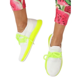 B-6851 Sárga fehér és sárga sportcipő 2