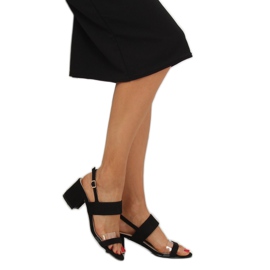 Fekete magas sarkú szandál 660-1 / SA-2 Fekete 1