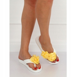 Fehér flip-flop TS-33 Fehér sárga 1