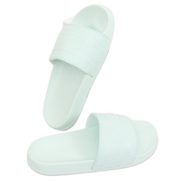Menta papucs J10761 Zöld sokszínű 2