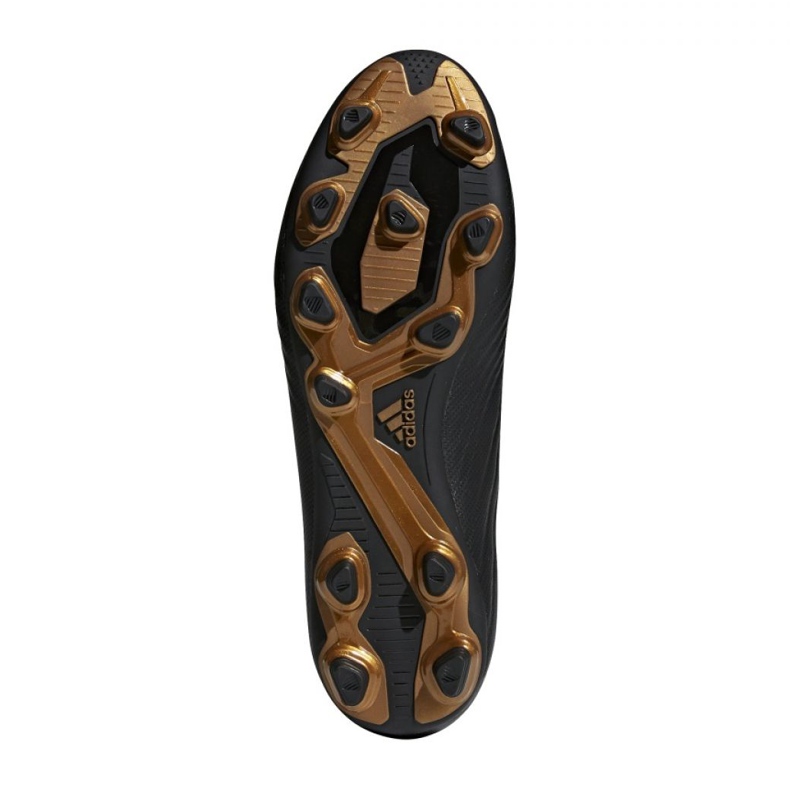 Adidas Predator 18.4 FxG M CP9265 futballcipő fekete fekete 1