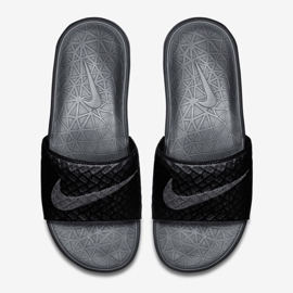 Nike Benassi Solarsoft Slide 705474-091 papucs fekete 1 Nike Benassi Solarsoft Slide 705474-091 papucs fekete 1
