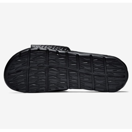 Nike Benassi Solarsoft Slide 705474-091 papucs fekete 2 Nike Benassi Solarsoft Slide 705474-091 papucs fekete 2